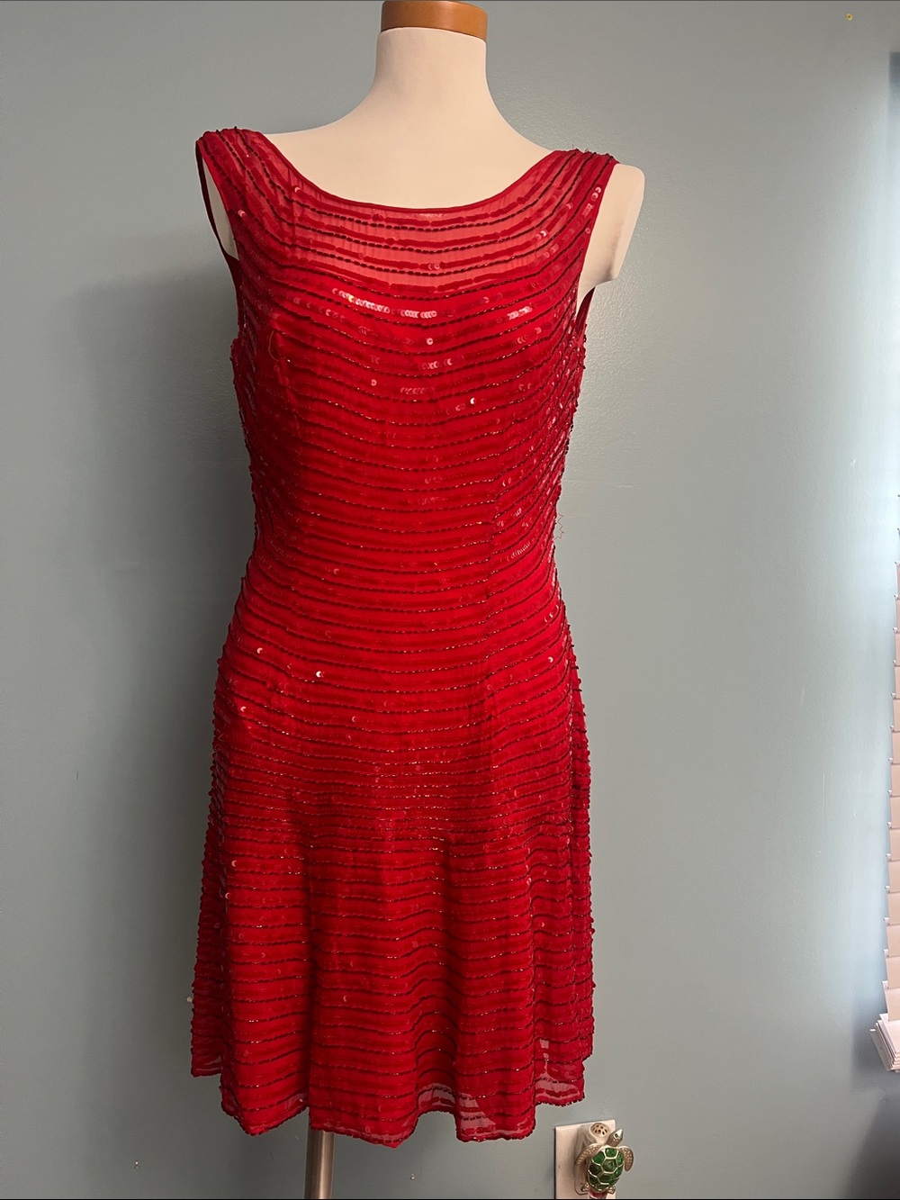 Niteline Della Roufogali Red Sequin Sleeveless Cocktail Dress Silk Sz 8